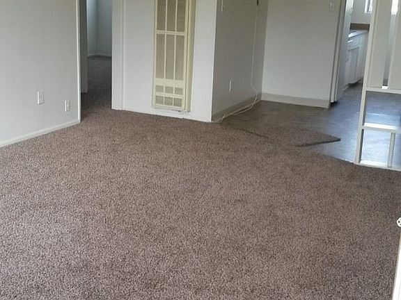2nd image of 5047 Del Monte Ave