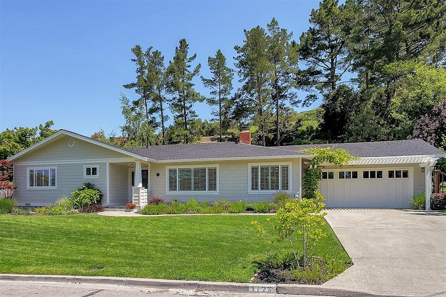 1st image of 1125 Larch Ave