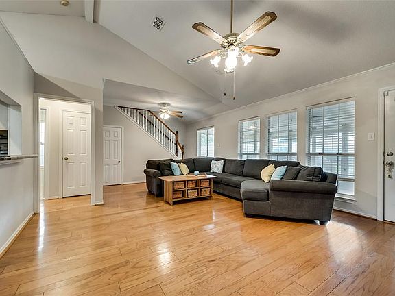 5th image of 1622 Develon Dr