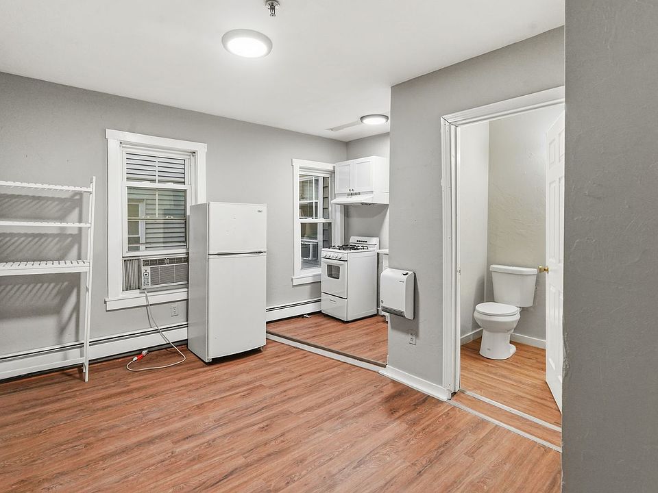 1st image of 65 Main St APT 9