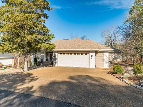 14 Resplandor Ln, Hot Springs Village, AR 71909
