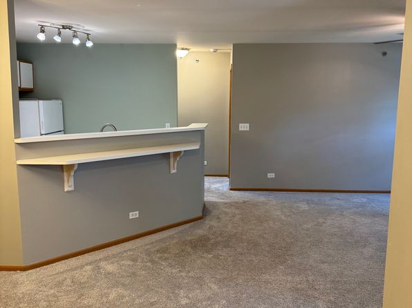 350 Cunat Blvd APT 2B