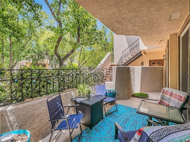 24105 Del Monte Dr #445 — Photo 17