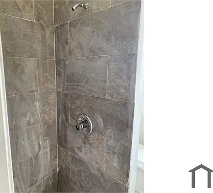 3 bed, 1000 sqft, $3,850 — Photo 4