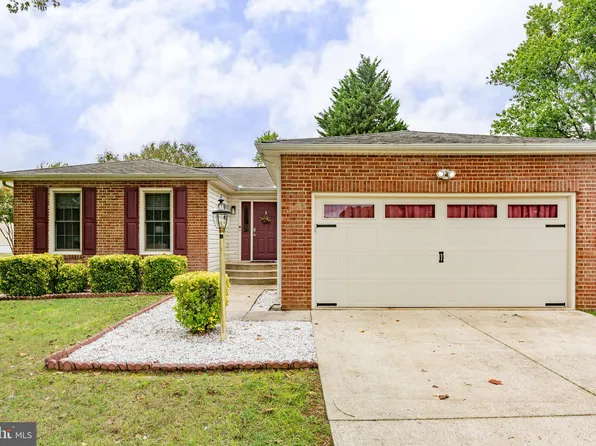 5715 Up A Way Dr, Fredericksburg, VA 22407