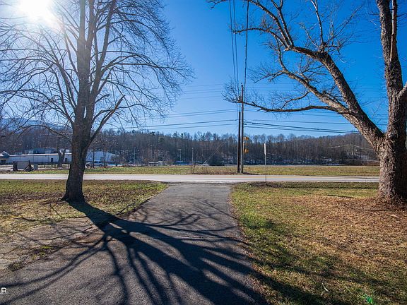 3rd image of 35 S Highway 32 Lot 35