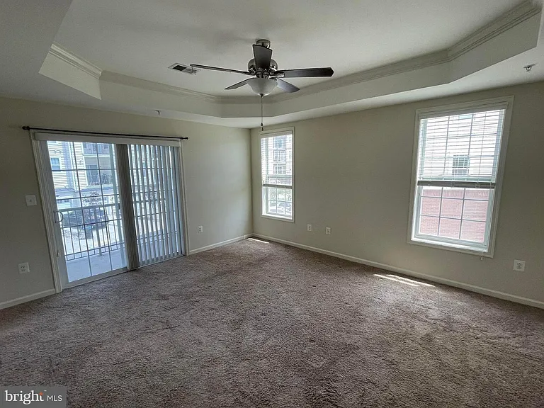 23530 Hopewell Manor Ter — Photo 5