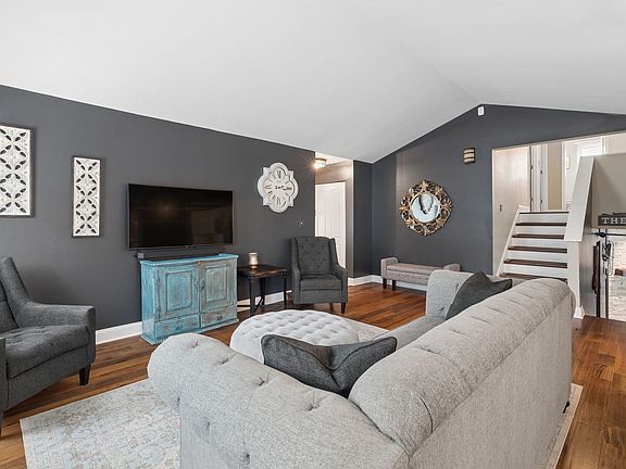 5th image of 2296 Briarhill Dr