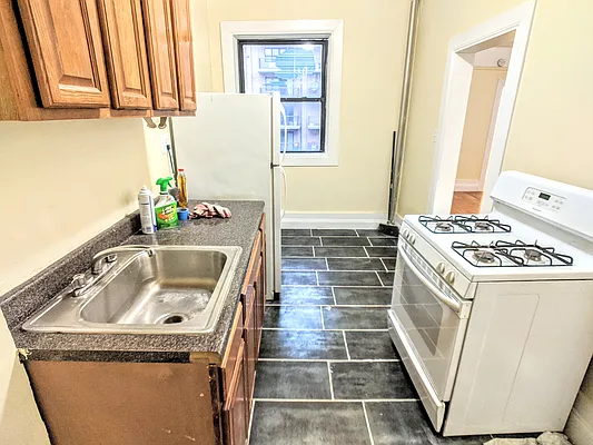 Rented by Citified Realty Group LLC | media 4