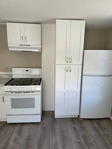 Studio, 450 sqft, $1,100 — Photo 3