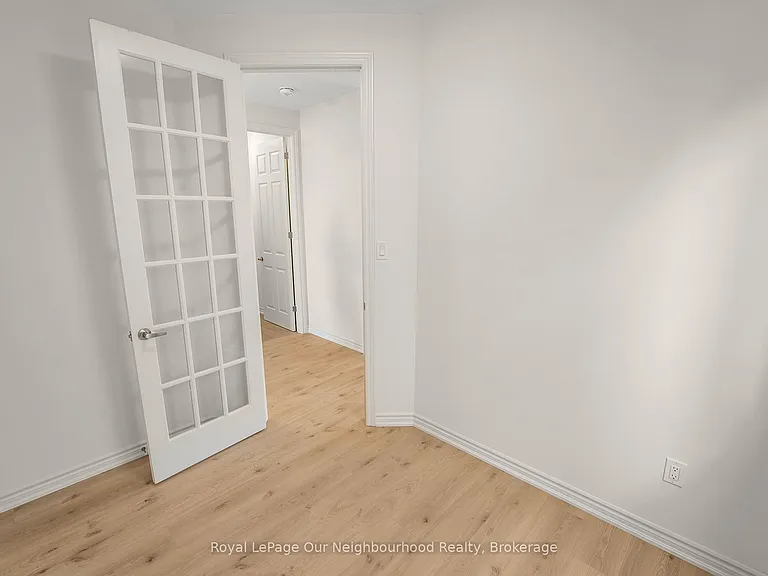 1066 Denton Dr — Photo 6