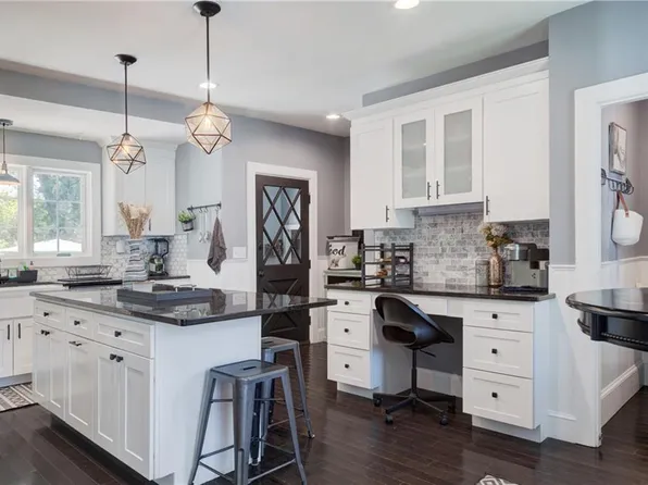 499 Seven Mile Rd, Hope, RI 02831