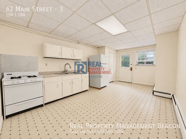 62 Main St #3