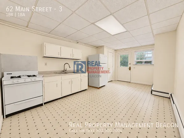 62 Main St, Enfield, NH