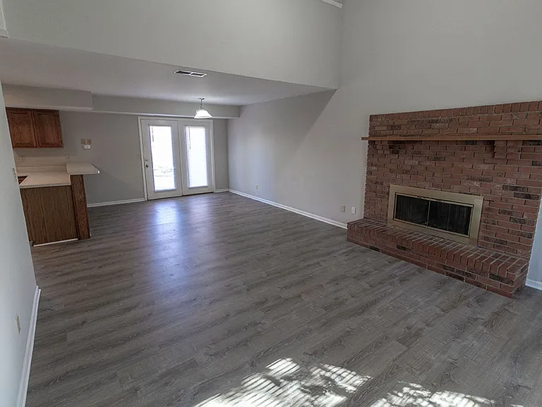 3705 Hermitage Rd — Photo 4