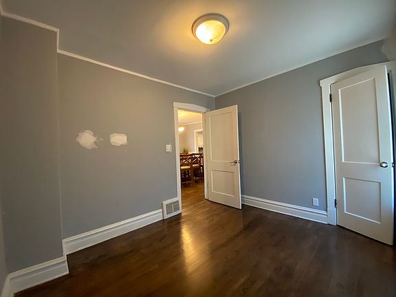 5th image of 3023 Calwagner St
