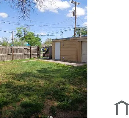 2707 Duncan Dr #B — Photo 12