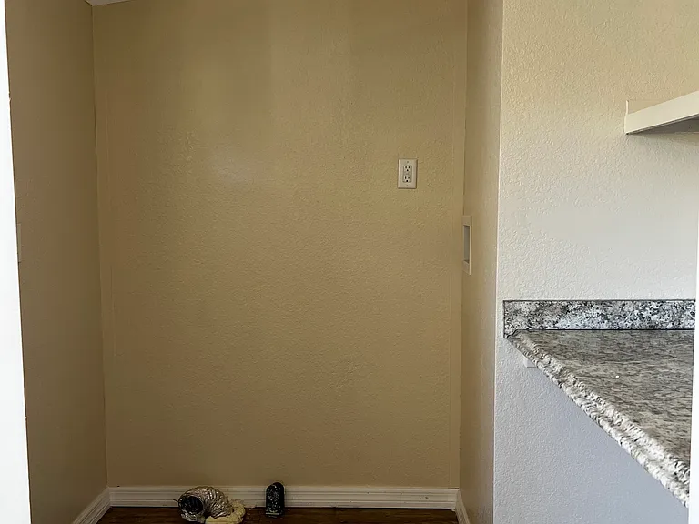652 Lake Placid Pl — Photo 10