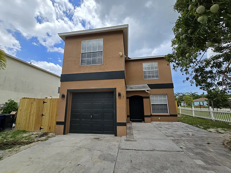 26760 Silverado East Dr — Photo 1
