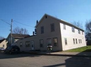 123 Milwaukee St, Neosho, WI 53059