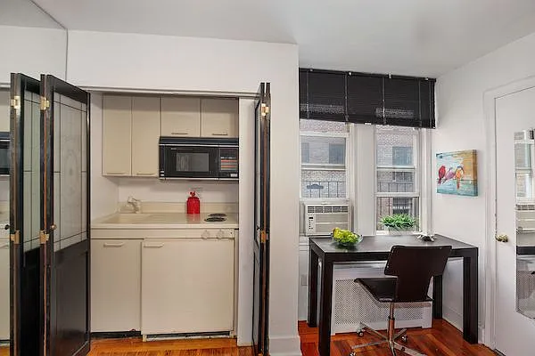 Sold by Keller Williams NYC | media 13