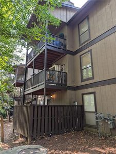 710 River Run Dr, Sandy Springs, GA, 30350