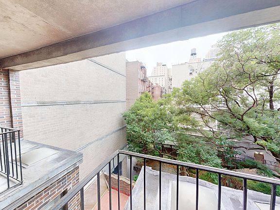 2nd image of 513 2nd Ave APT 4a