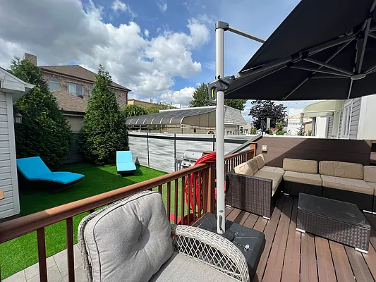 Rented by Capri Jet Realty Corp | media 13