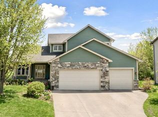 5671 159th St N, Hugo, MN 55038