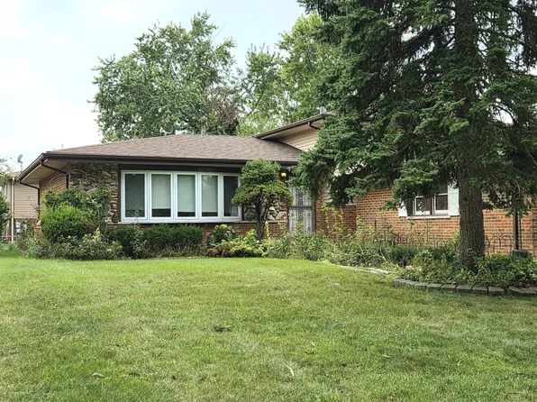 15520 Orogrande Dr, Oak Forest, IL 60452