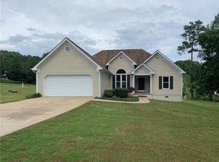 1440 Millstone Ct, Bethlehem, GA 30620