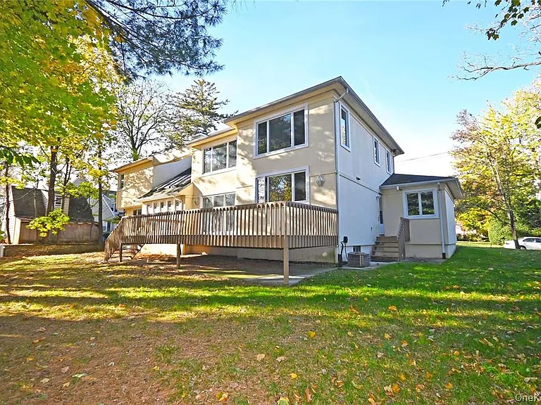 24 Warwick Rd — Photo 34