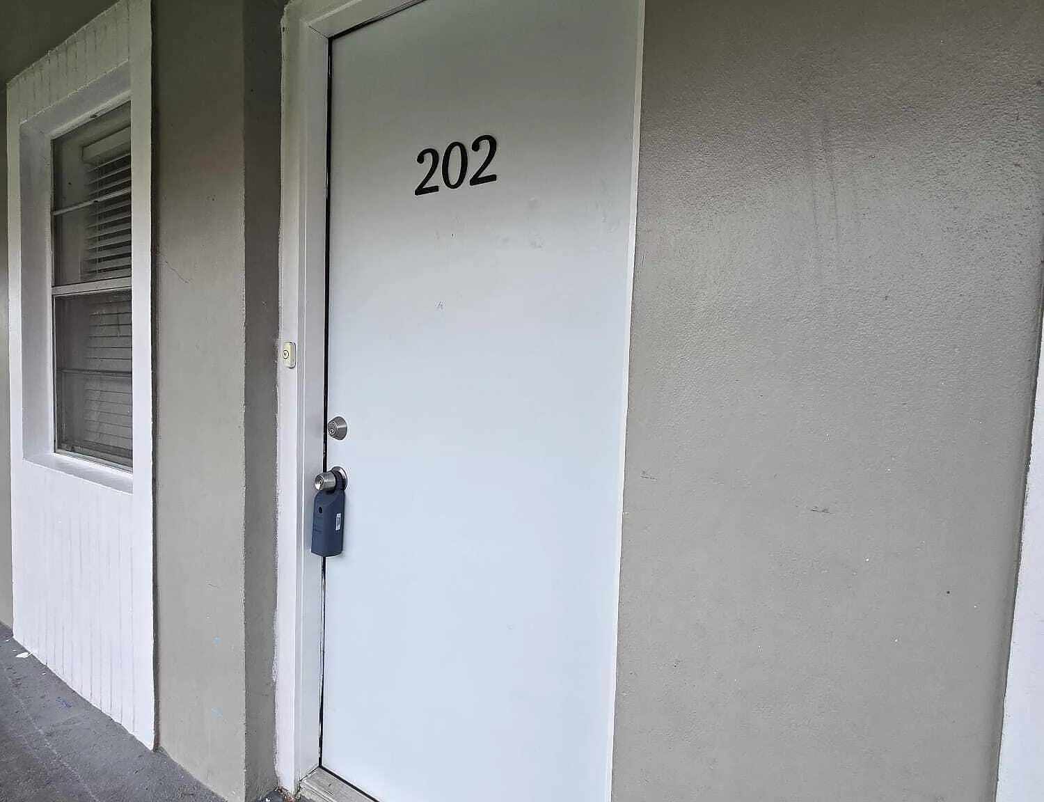 2 bed, 2.0 bath, 894 sqft, $2,150 — Photo 3