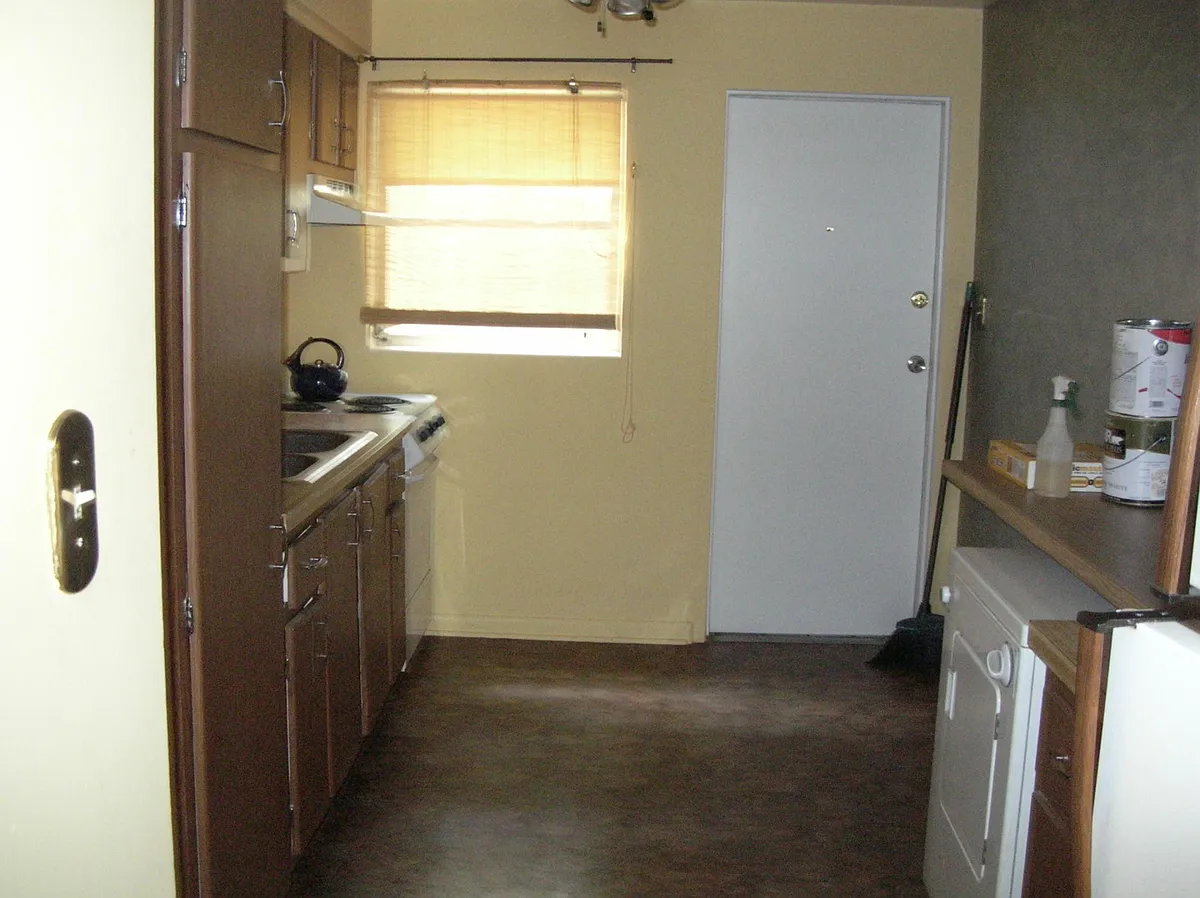 Building Photo - 711 Mount Vernon St #1