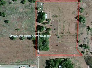 313 S Dunivin Ln, Dewey, AZ 86327