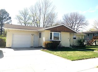 901 9th Ave W, Mobridge, SD 57601