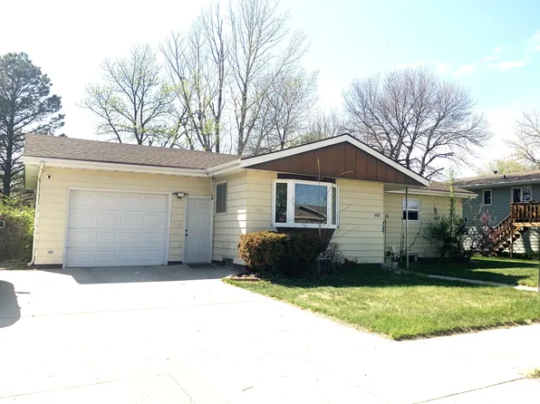 901 9th Ave W, Mobridge, SD 57601