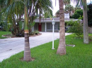 2180 NE Flamingo Ter, Jensen Beach, FL 34957
