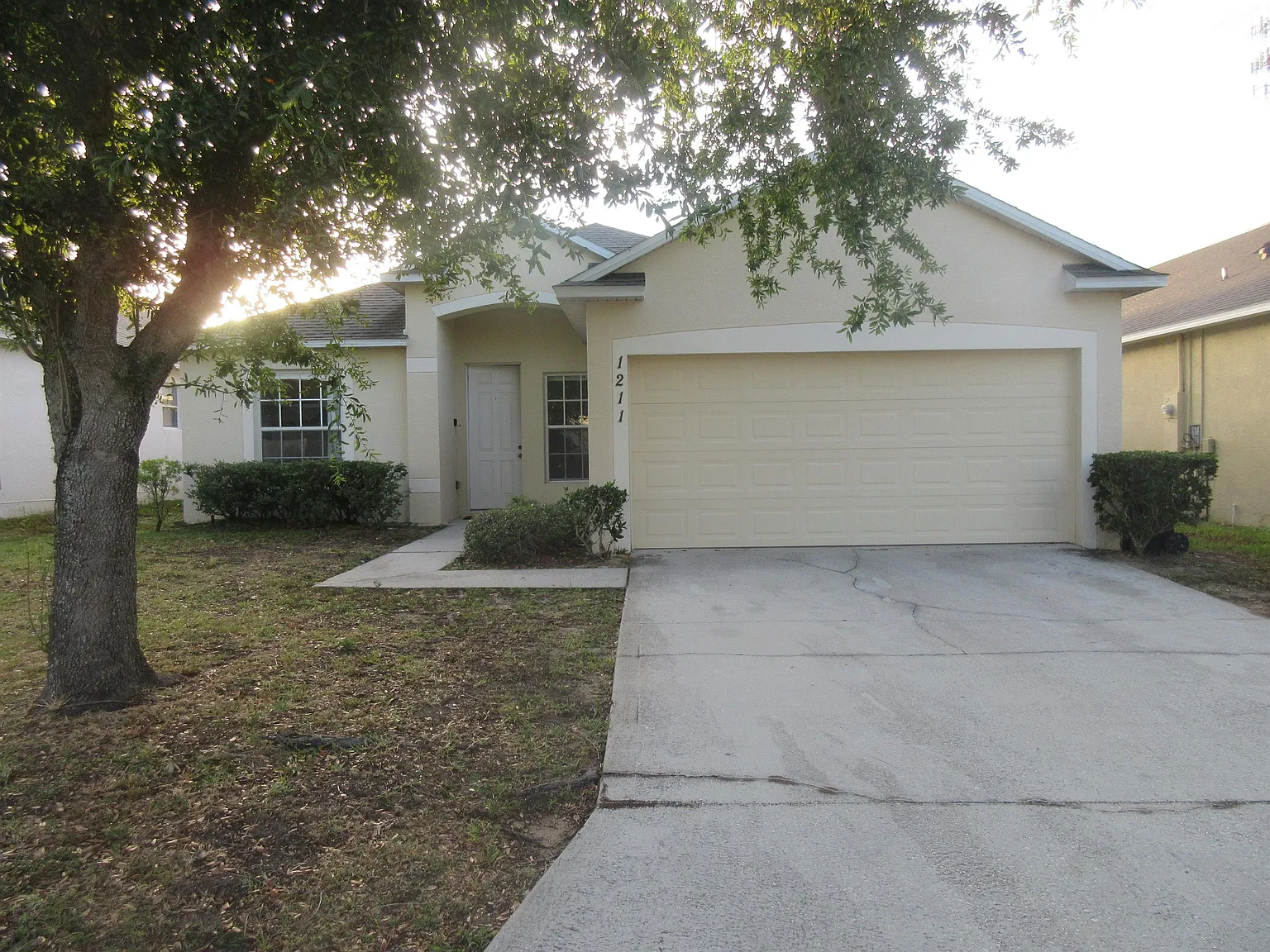 1211 Knollwood - Sunset Ridge — Photo 2
