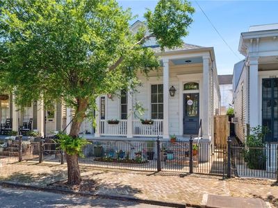 2368 Laurel St, New Orleans, LA, 70130
