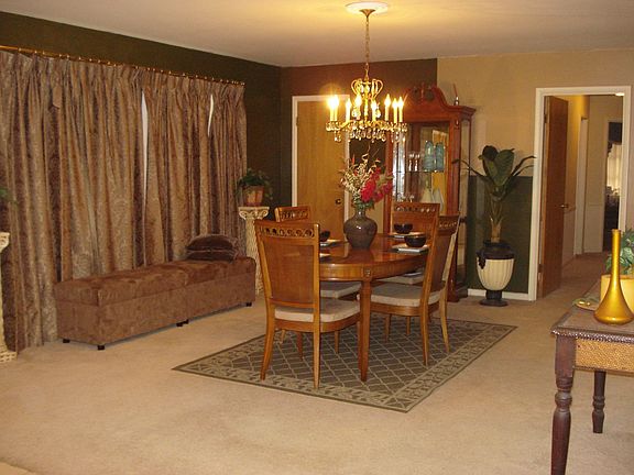 Large Dining room