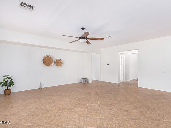 4th image of 15361 W WESTVIEW Drive