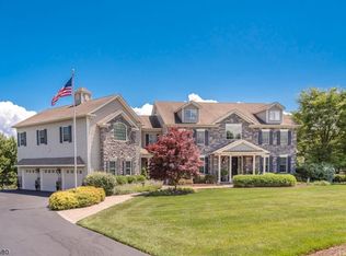 5 Rolling Meadow Ct, Long Valley, NJ 07853