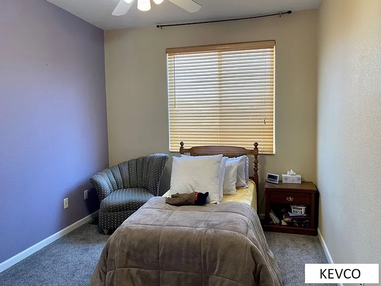 2851 Kansas Dr #F — Photo 9