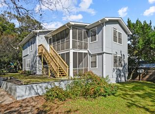 116 W Erie Ave, Folly Beach, SC 29439