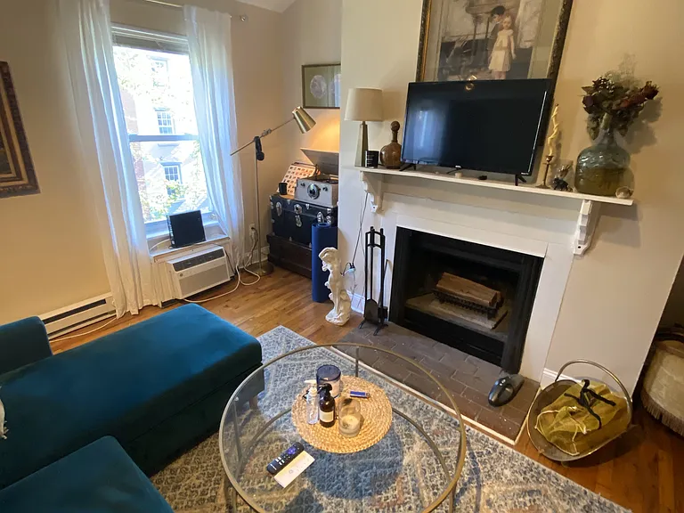 1436 Lombard St #2F — Photo 2