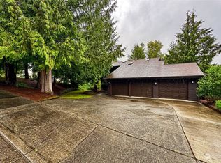 3917 Apache Dr, Mount Vernon, WA 98273