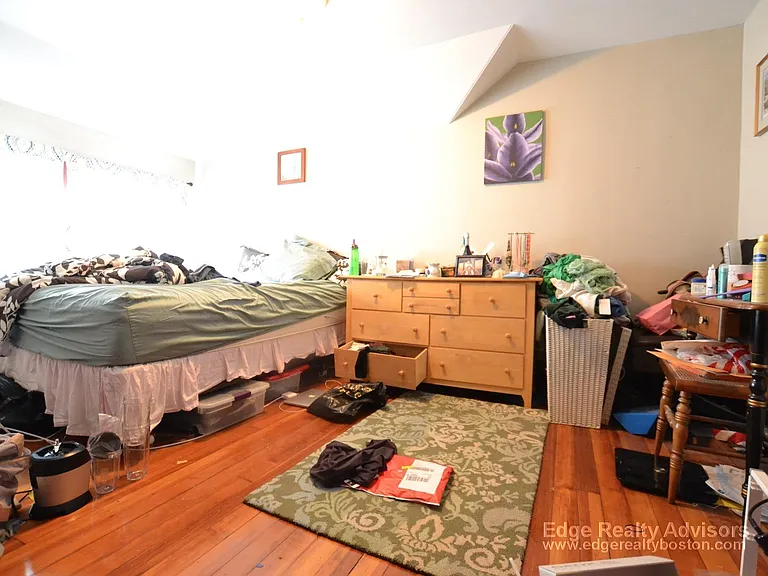 44 Mapleton St #1 — Photo 6