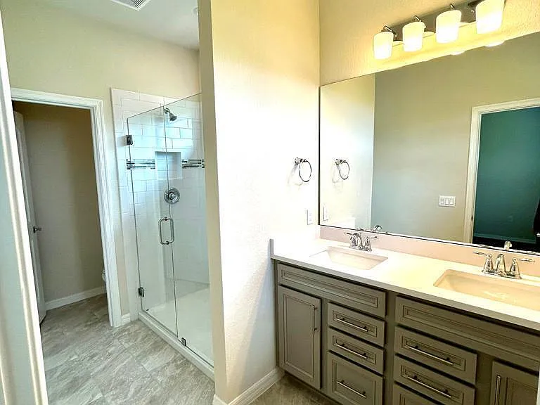 4845 Chantilly Rd — Photo 13