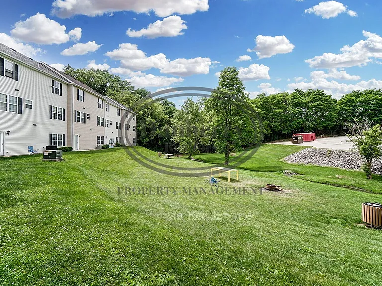 1117 N Byrne Rd — Photo 31